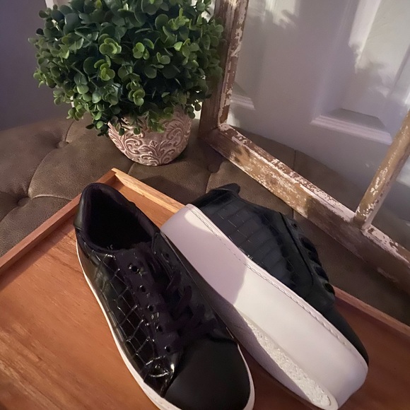 ASOS platform trainers - Picture 2 of 2